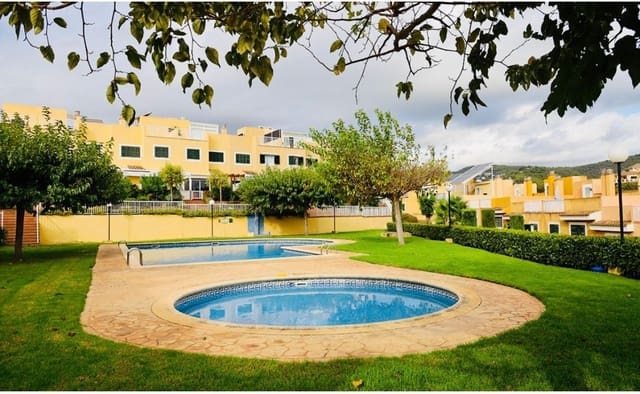 3 soveværelse Rækkehus til salg i Son Rapinya, Palma de Mallorca med swimmingpool garage - € 950.000 (Ref: 9165815)