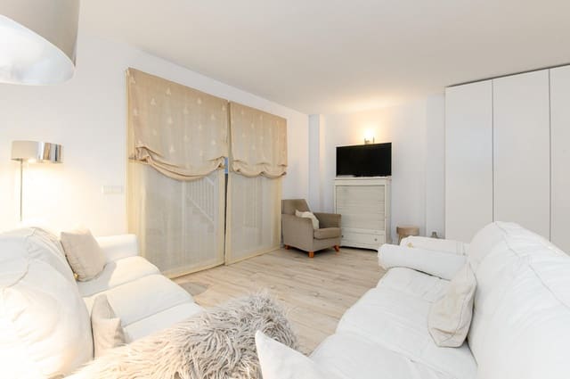 3 bedroom Terraced Villa for sale in Son Rapinya, Palma de Mallorca with pool garage - € 940,000 (Ref: 9165815)