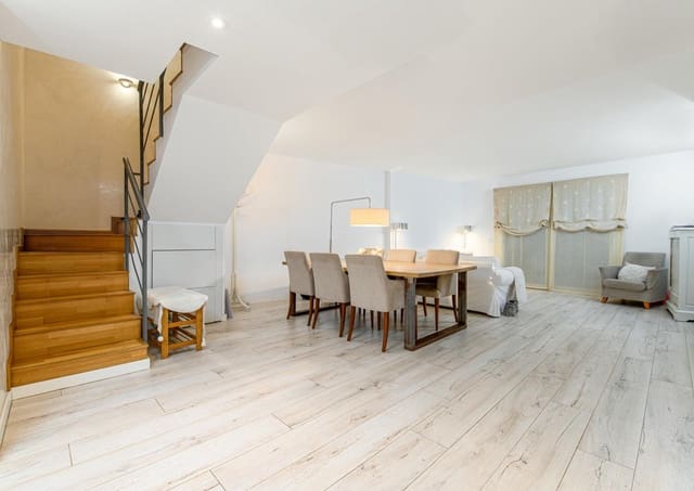 3 quarto Moradia em Banda para venda em Son Rapinya, Palma de Mallorca com piscina garagem - 940 000 € (Ref: 9165815)