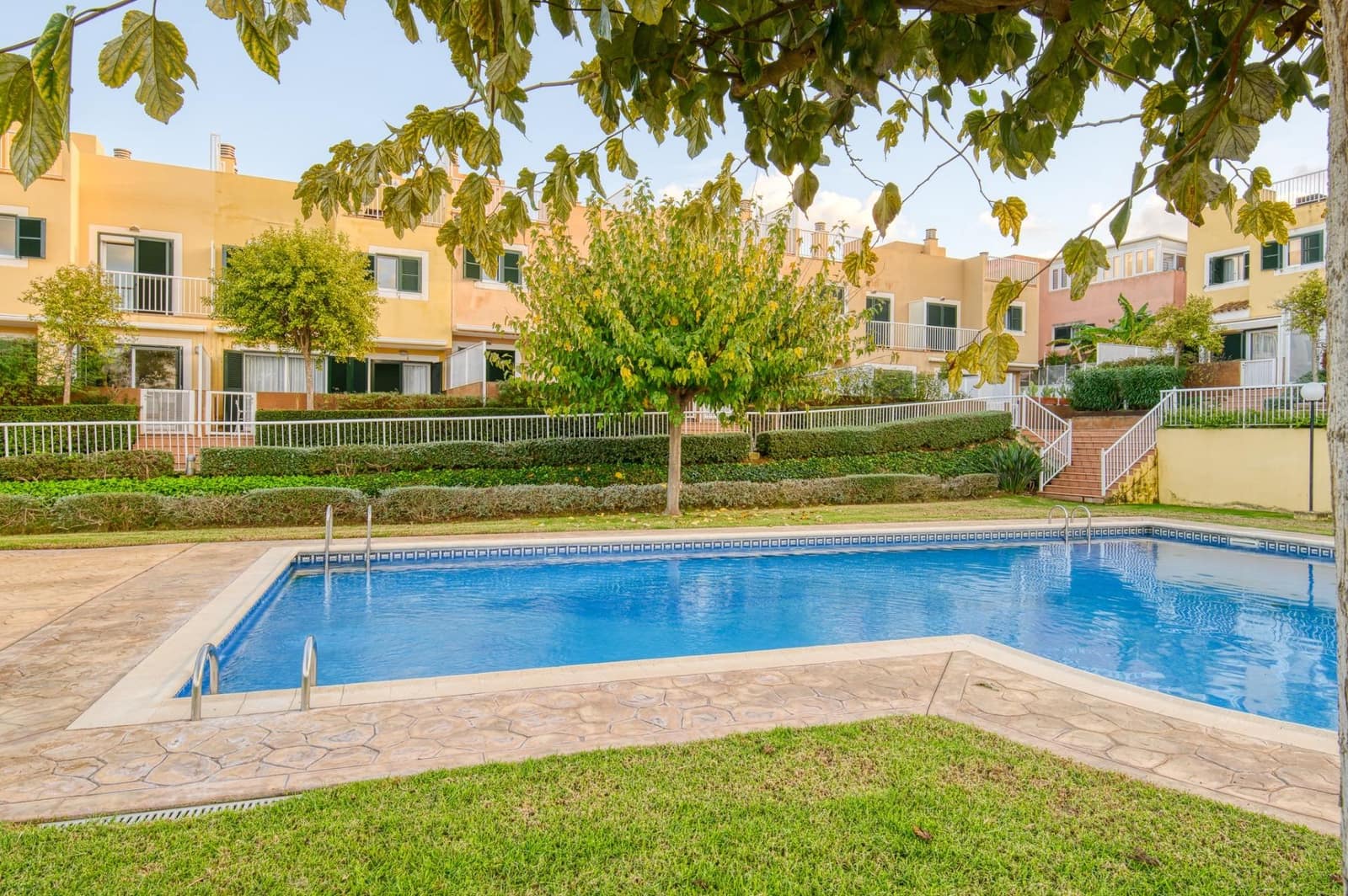 3 soveværelse Rækkehus til salg i Palma de Mallorca med swimmingpool garage - € 920.000 (Ref: 9165815)