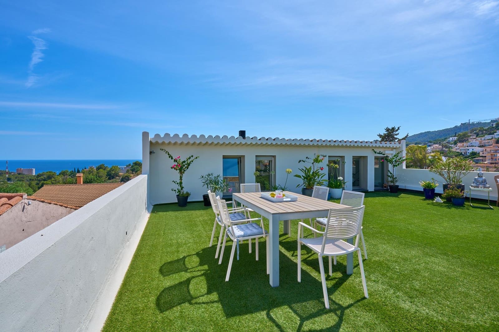 2 bedroom Loft for sale in Genova with garage - € 1,900,000 (Ref: 9176482)