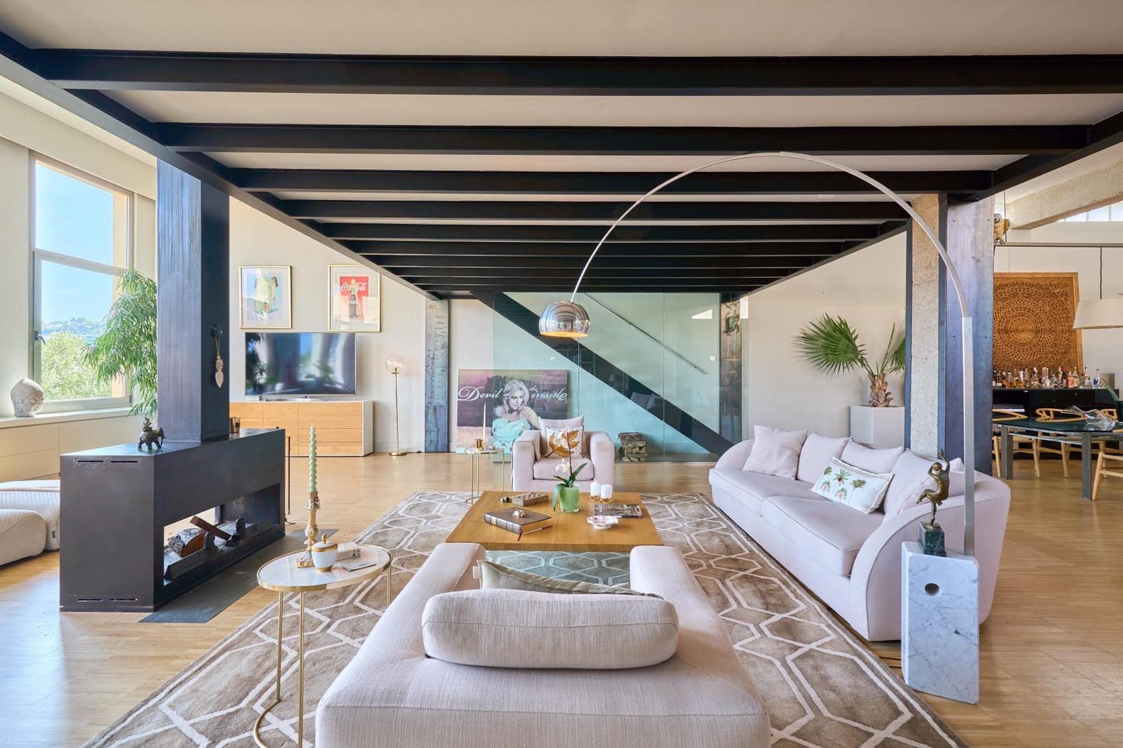 2 bedroom Loft for sale in Genova with garage - € 1,900,000 (Ref: 9176482)