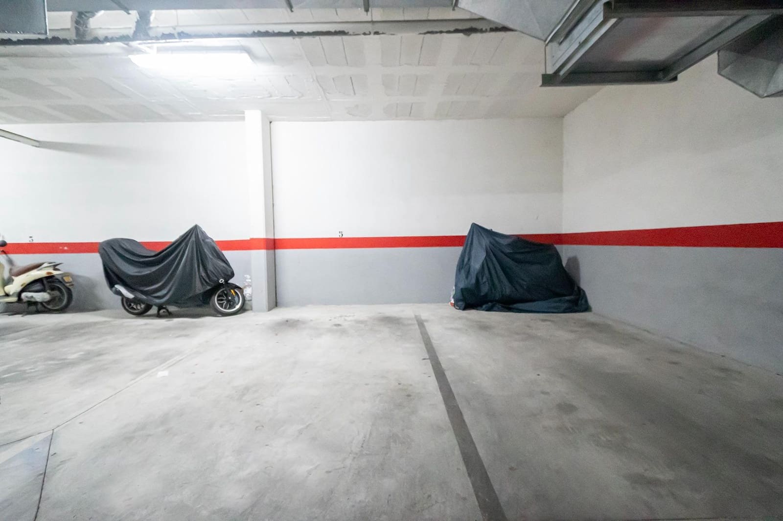 2 bedroom Apartment for rent in Palma de Mallorca with pool garage - € 2,400 (Ref: 9195566)