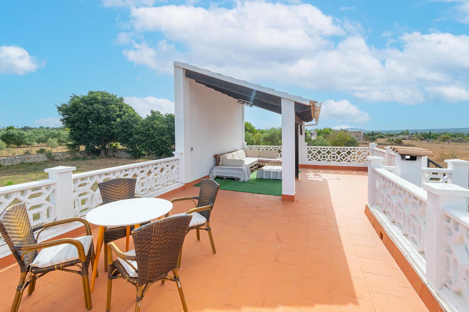 3 soveværelse Finca/Landehus til leje i Santa Margalida med swimmingpool - € 2.200 (Ref: 9197764)