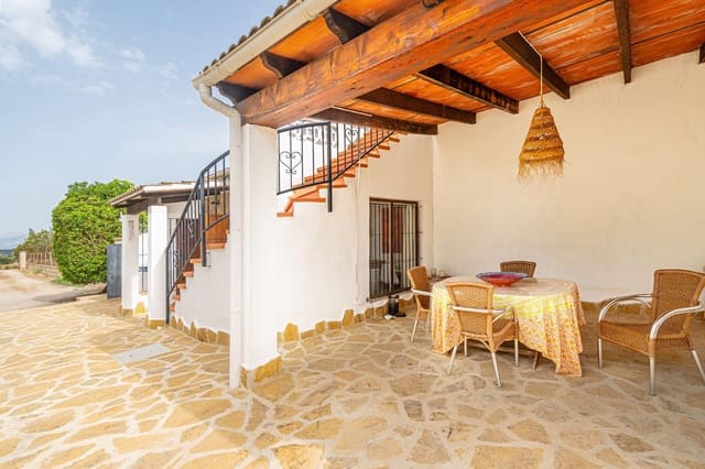 3 bedroom Finca/Country House for rent in Santa Margalida with pool - € 2,200 (Ref: 9197764)