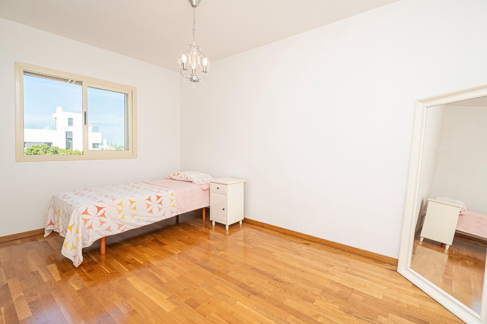 5 soveværelse Semi-Rækkehus til salg i Puig de Ros med swimmingpool garage - € 1.200.000 (Ref: 9233014)