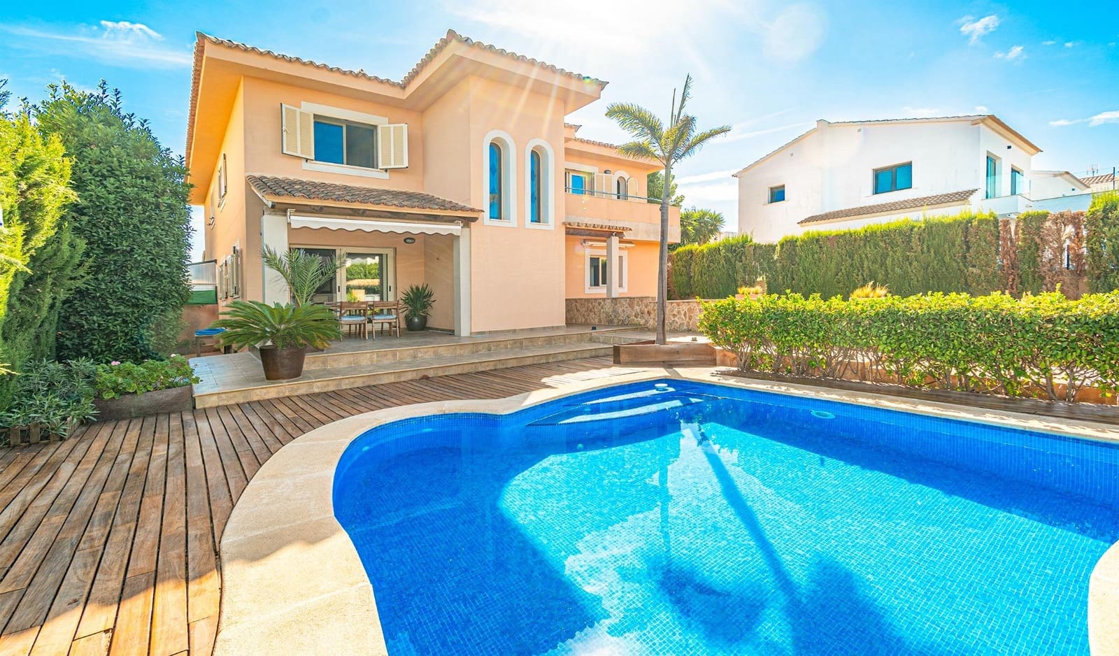 5 soveværelse Semi-Rækkehus til salg i Puig de Ros med swimmingpool garage - € 1.200.000 (Ref: 9233014)