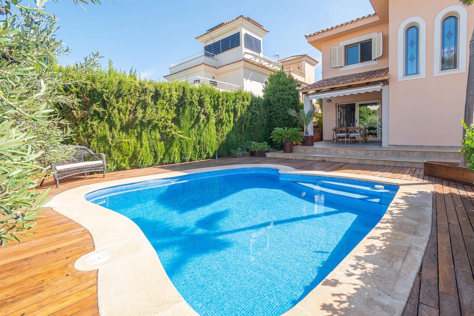 5 soveværelse Semi-Rækkehus til salg i Puig de Ros med swimmingpool garage - € 1.200.000 (Ref: 9233014)