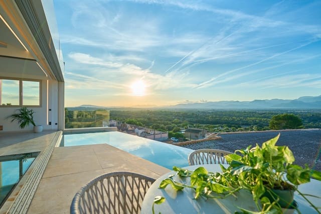 4 bedroom Villa for rent in Costitx with pool garage - € 6,500 (Ref: 9264579)