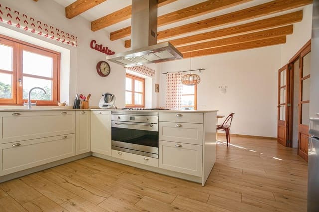 4 chambre Finca/Maison de Campagne à vendre à Algaida avec piscine - 2 250 000 € (Ref: 9294413)