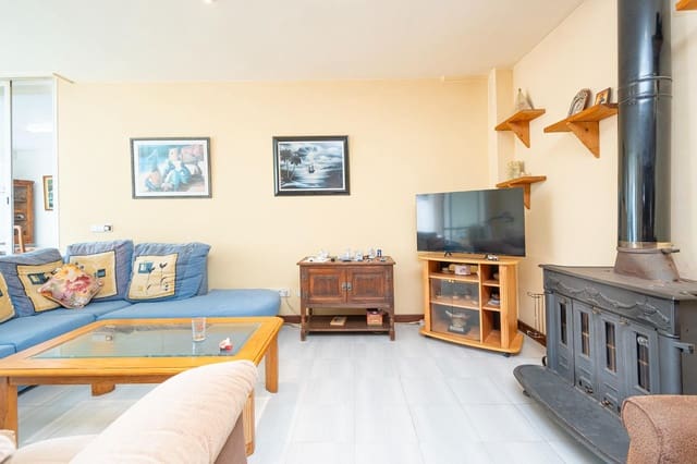 6 bedroom Terraced Villa for sale in Llucmajor - € 982,000 (Ref: 9301072)