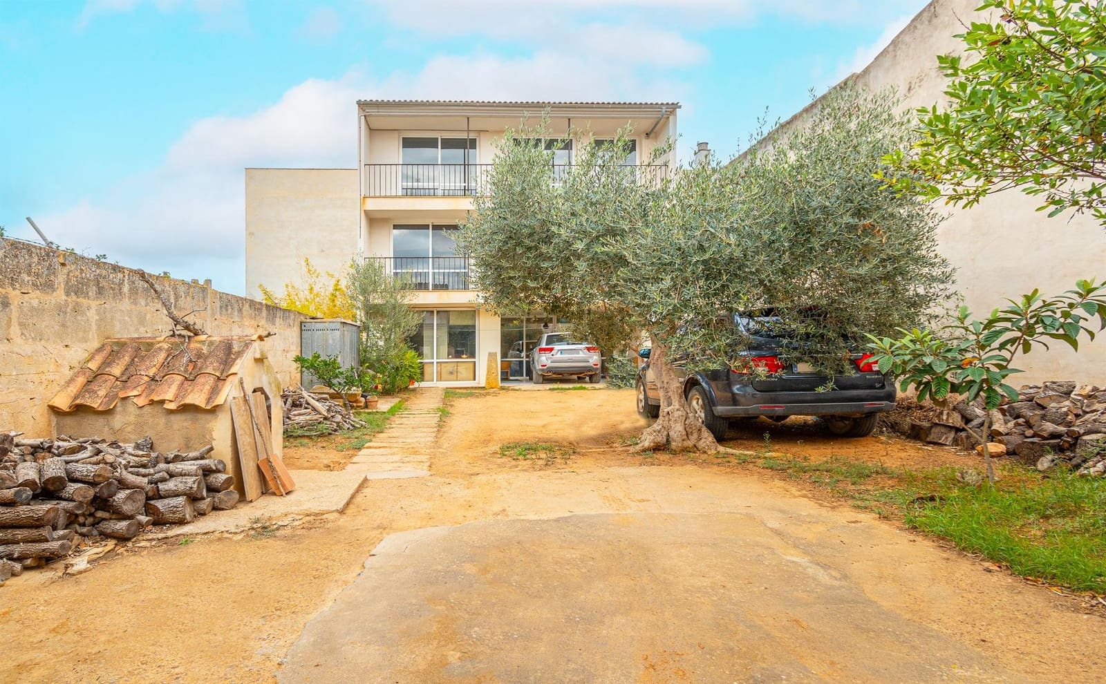 6 soverom Rekkehus til salgs i Llucmajor - € 982 000 (Ref: 9301072)