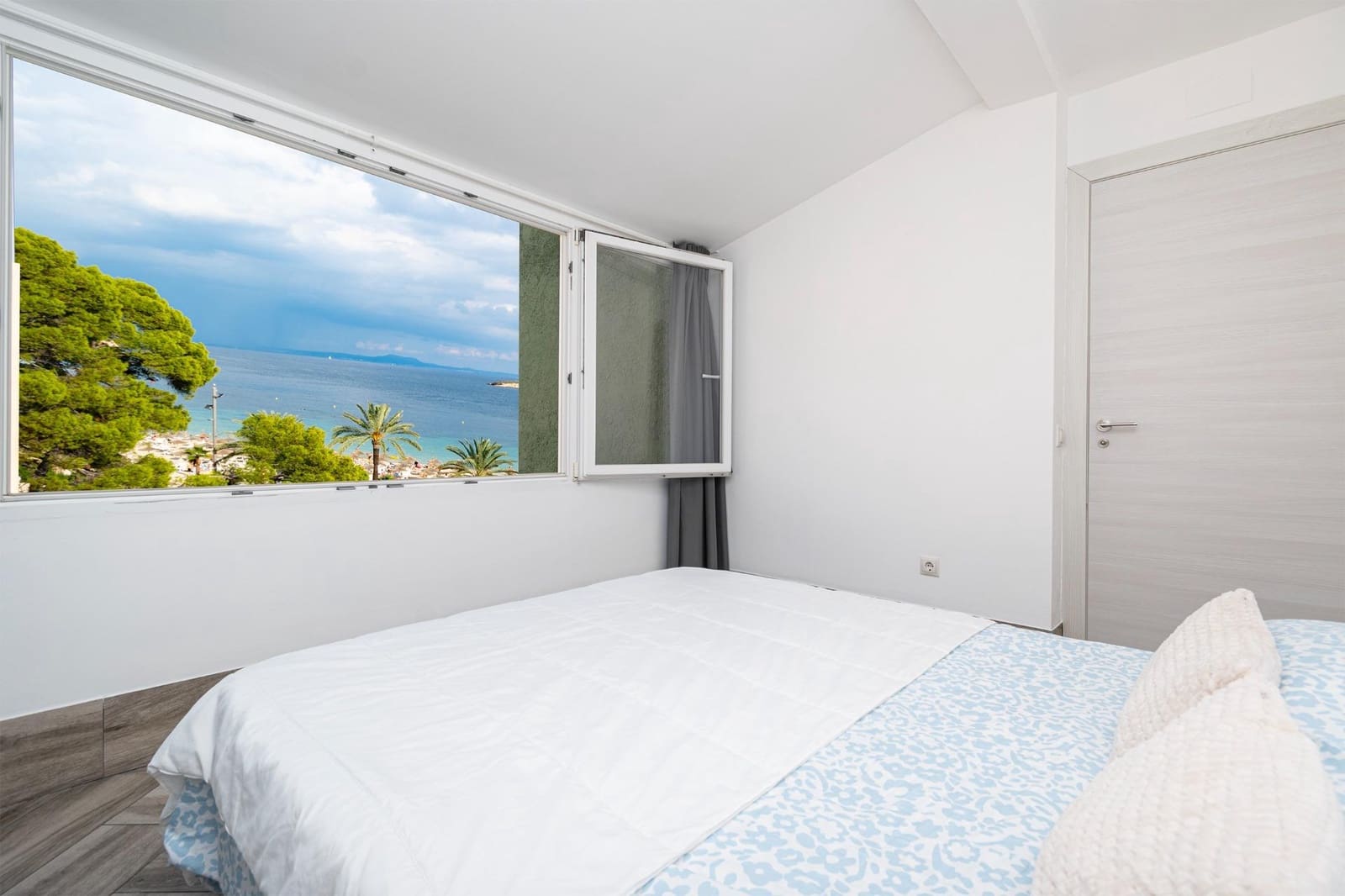 3 sovrum Takvåning att hyra i Magalluf - 1 900 € (Ref: 9335003)