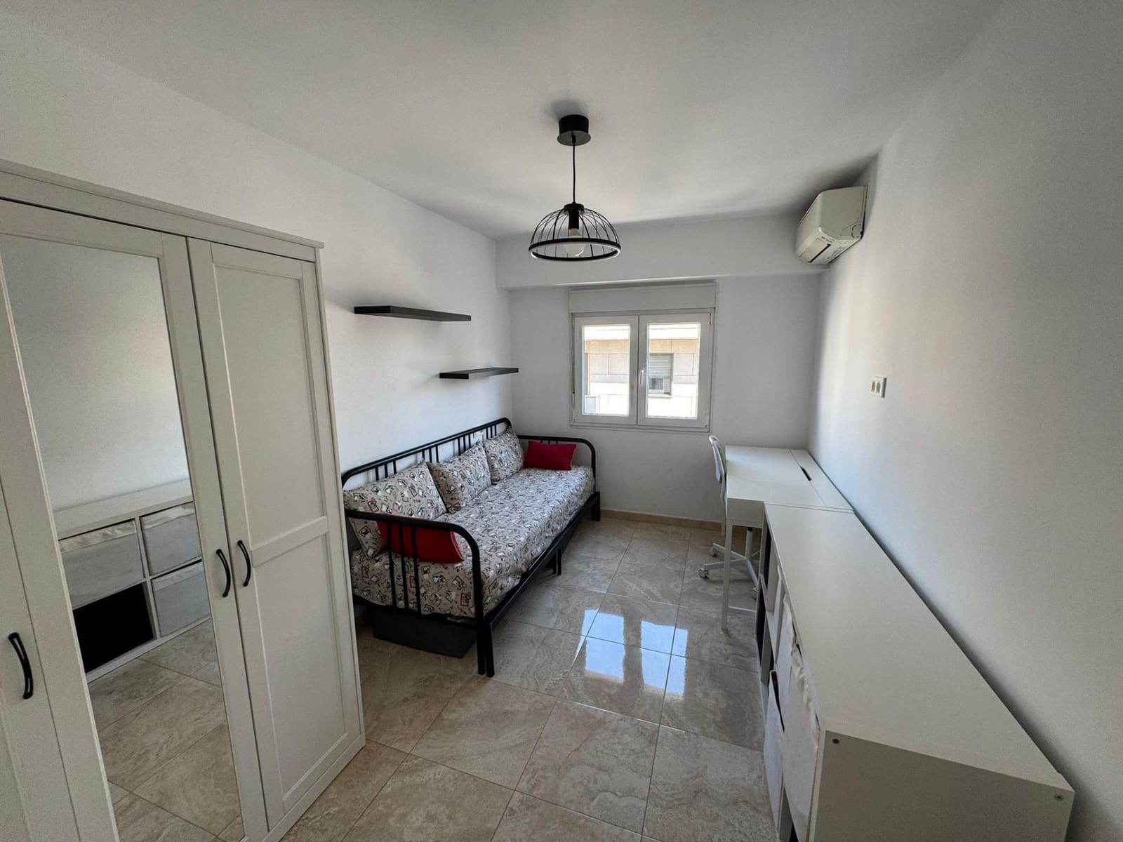 4 soveværelse Lejlighed til salg i Palma de Mallorca - € 473.000 (Ref: 9349598)