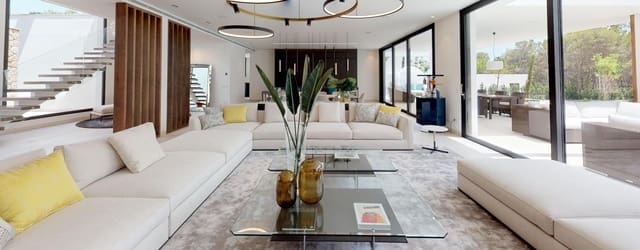 6 bedroom Villa for sale in Santa Ponsa, Calvià with pool garage - € 7,500,000 (Ref: 9379054)