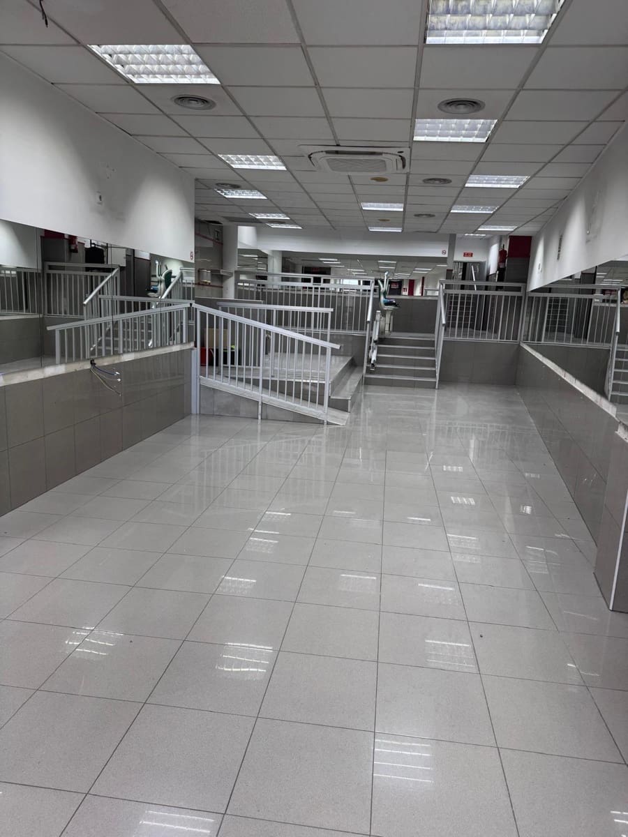 Commercial for sale in Inca - € 390,000 (Ref: 9382981)