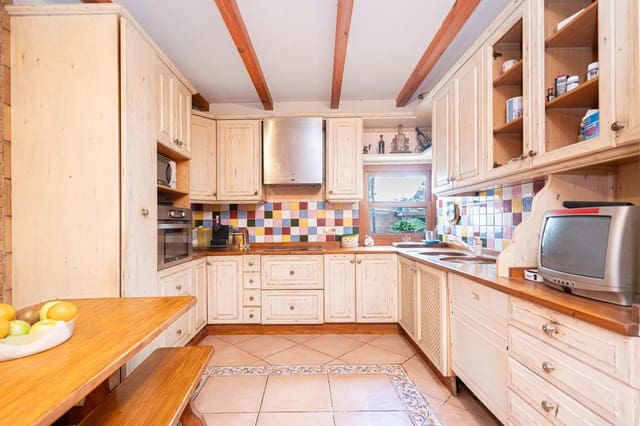 4 makuuhuone Rivitalo myytävänä paikassa Felanitx - 380 000 € (Ref: 9401097)