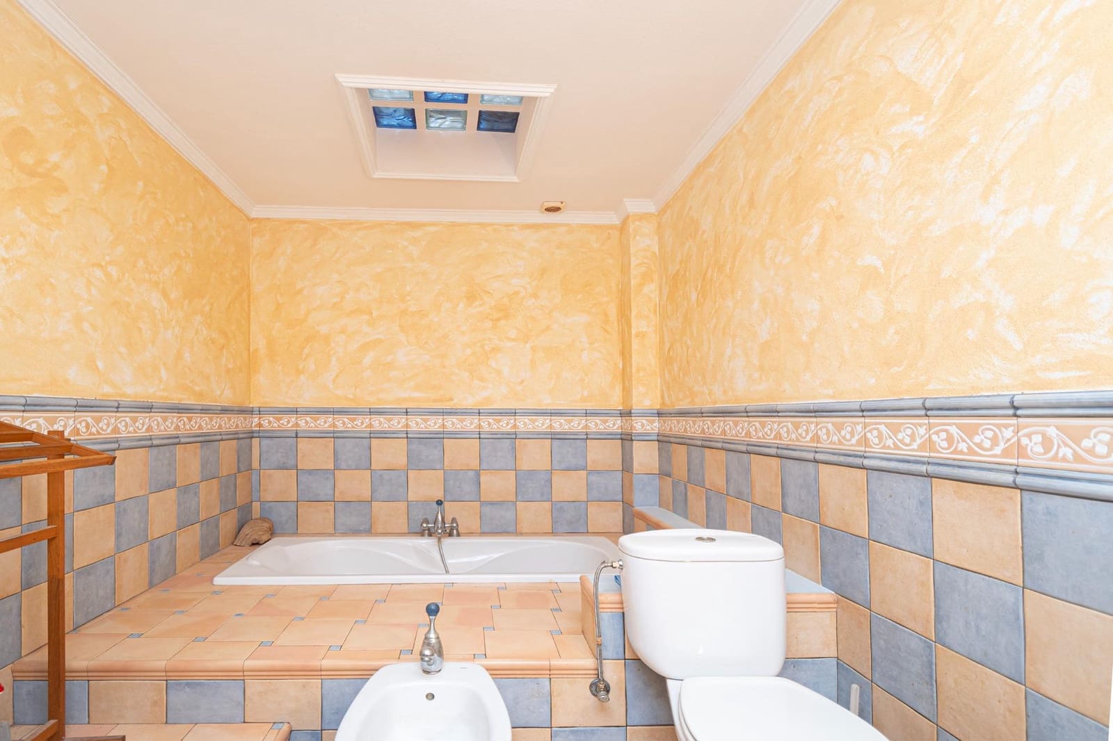 4 bedroom Terraced Villa for sale in Felanitx - € 380,000 (Ref: 9401097)