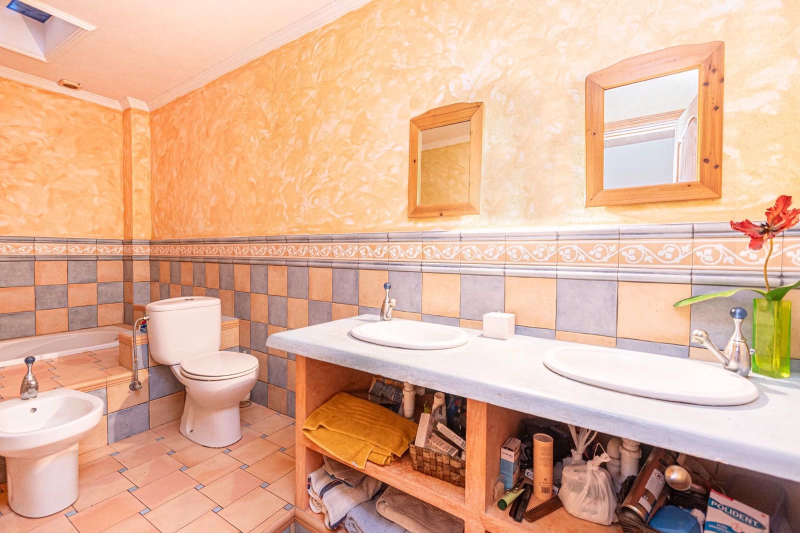 4 bedroom Terraced Villa for sale in Felanitx - € 380,000 (Ref: 9401097)