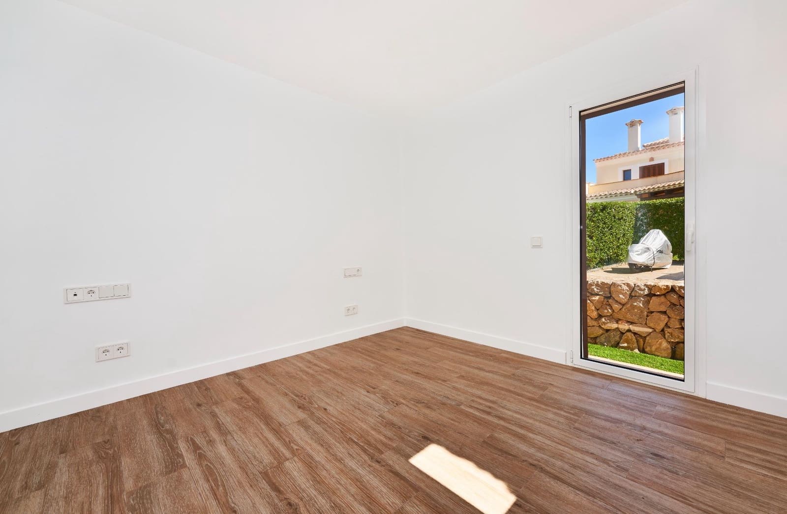 3 sovrum Villa till salu i Santa Ponsa med pool - 1 750 000 € (Ref: 9414146)