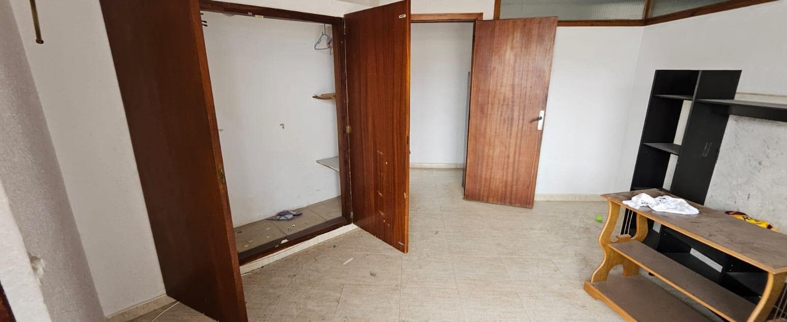 2 bedroom Flat for sale in Palma de Mallorca with garage - € 444,000 (Ref: 9414147)