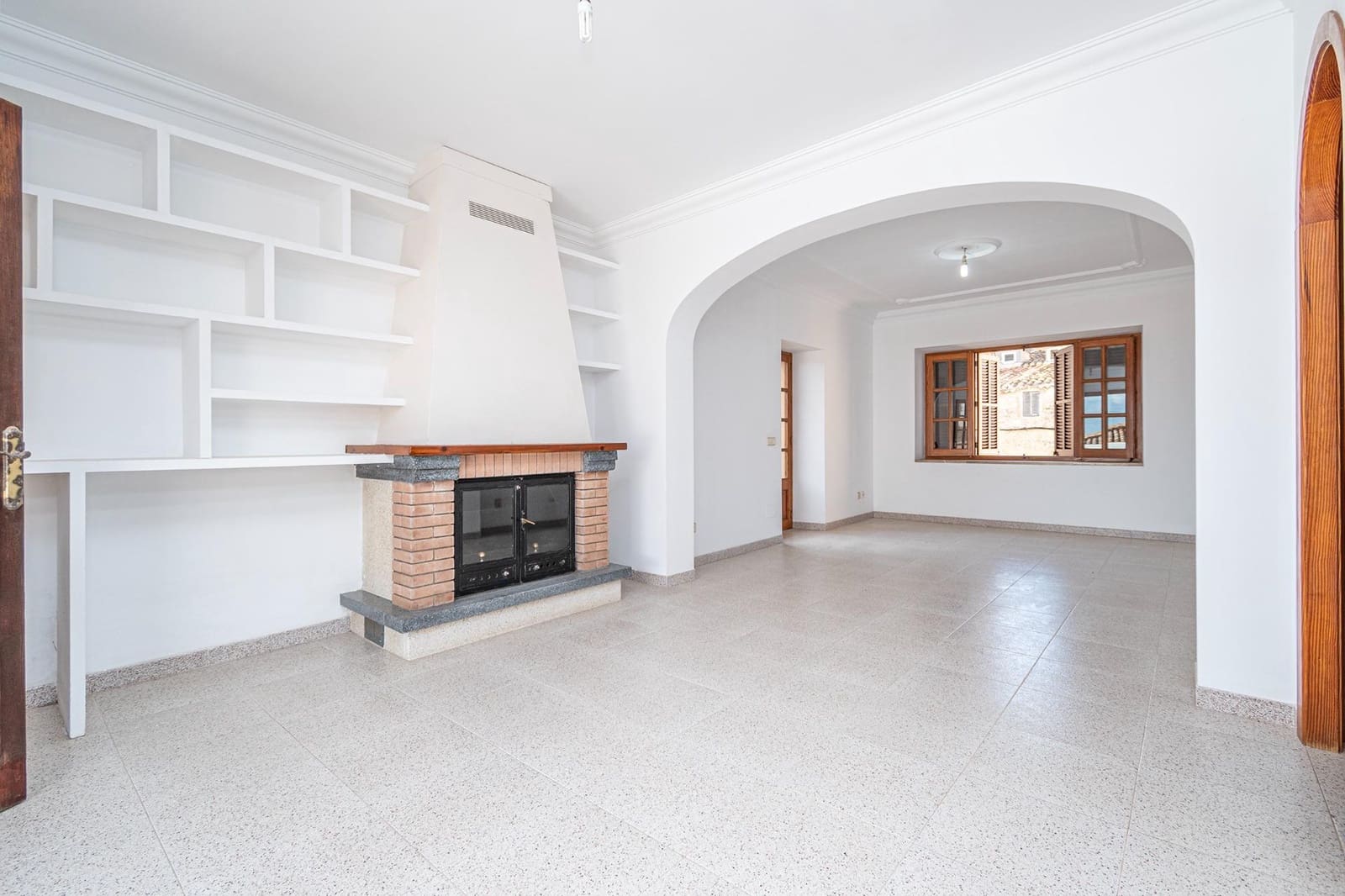 6 soveværelse Byhus til salg i Santa Eugenia med garage - € 750.000 (Ref: 9419801)