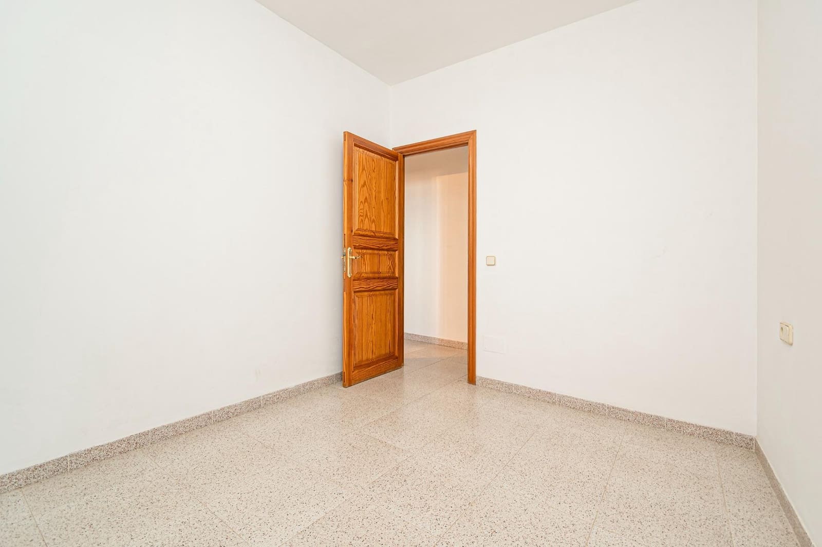 6 soveværelse Byhus til salg i Santa Eugenia med garage - € 750.000 (Ref: 9419801)