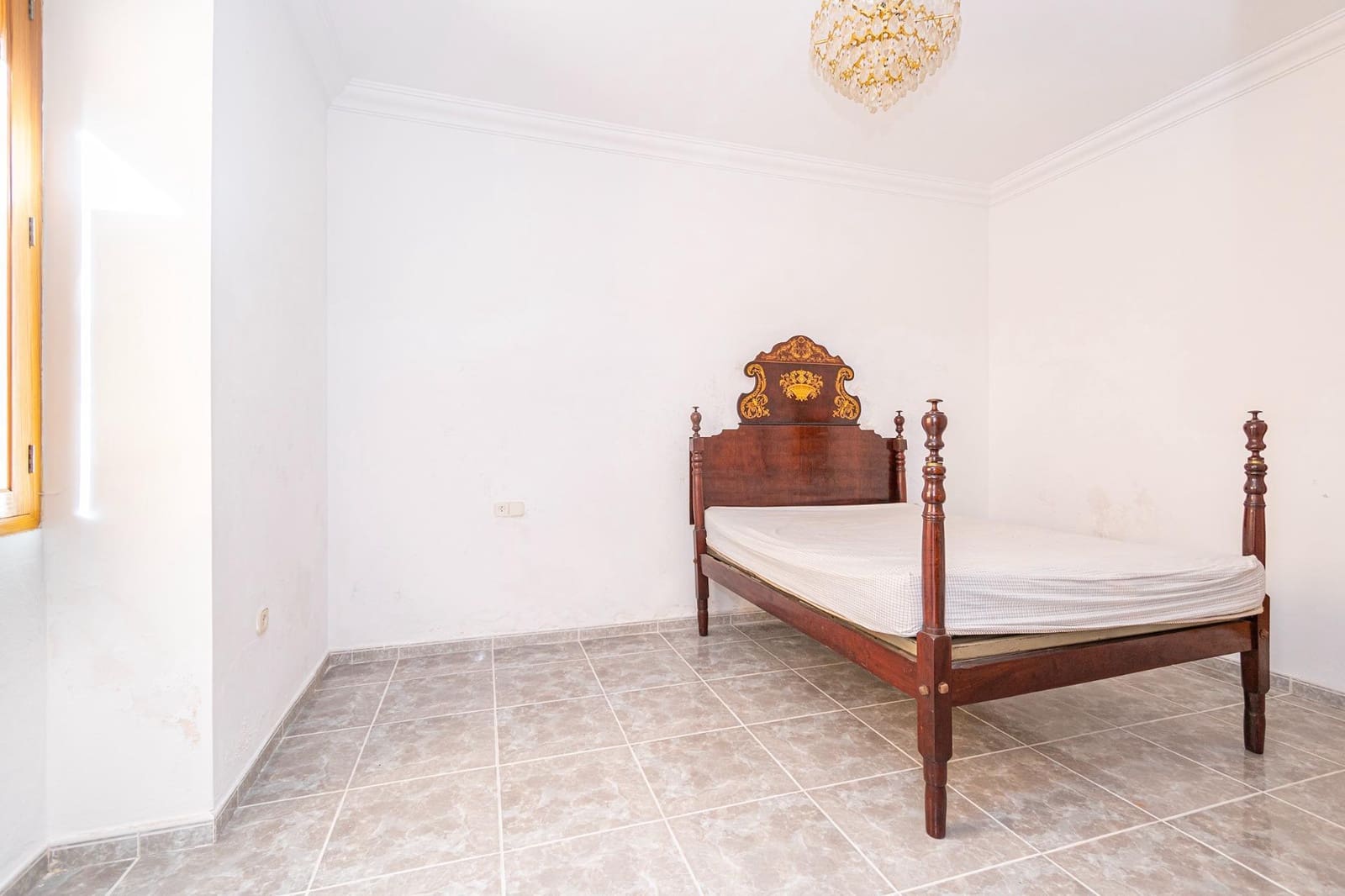 6 soveværelse Byhus til salg i Santa Eugenia med garage - € 750.000 (Ref: 9419801)