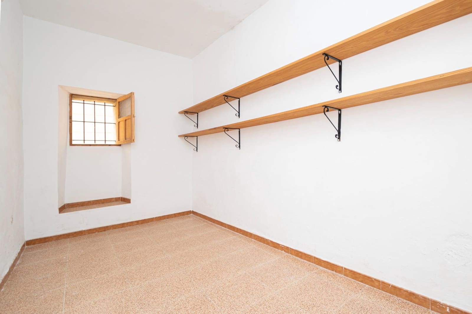 6 soveværelse Byhus til salg i Santa Eugenia med garage - € 750.000 (Ref: 9419801)