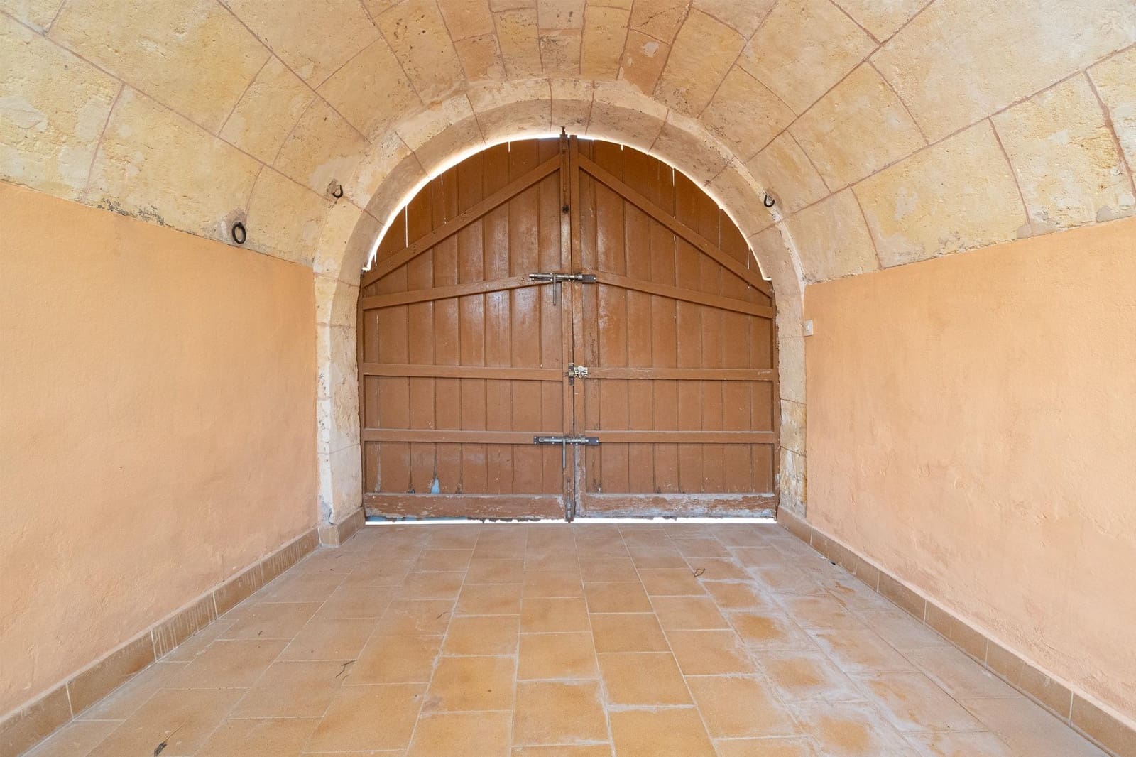 6 soveværelse Byhus til salg i Santa Eugenia med garage - € 750.000 (Ref: 9419801)