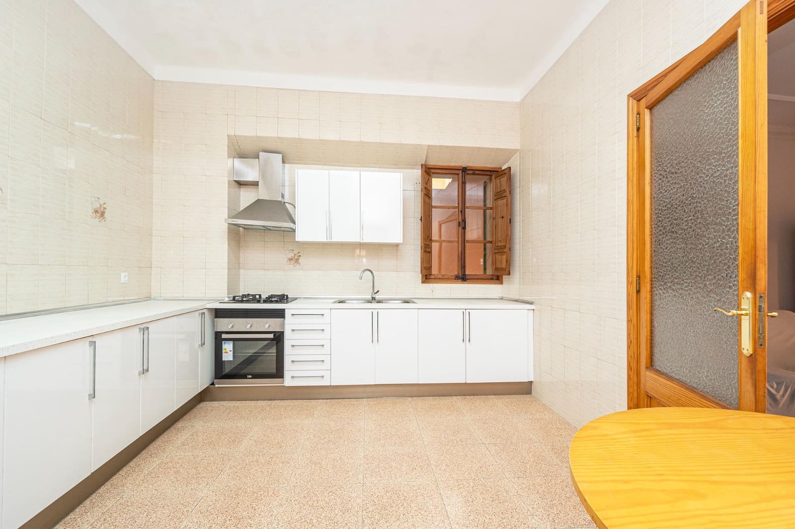 6 soveværelse Byhus til salg i Santa Eugenia med garage - € 750.000 (Ref: 9419801)