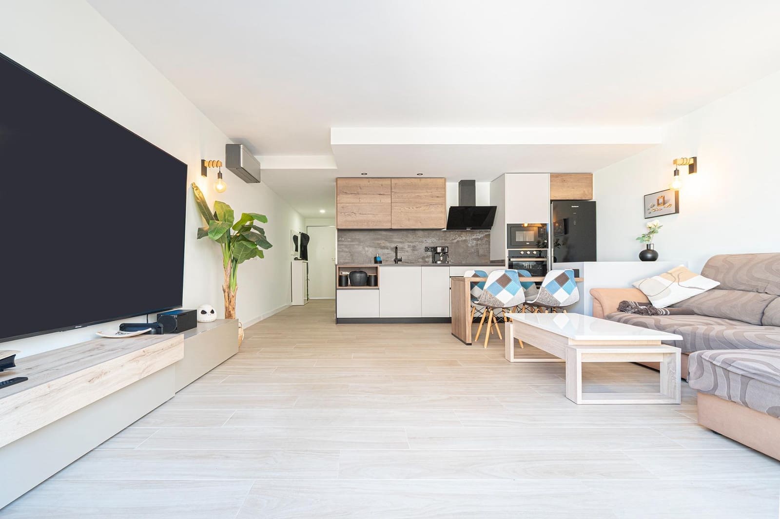 3 soveværelse Rækkehus til salg i Sa Cabaneta / La Cabaneta med swimmingpool garage - € 679.900 (Ref: 9470413)