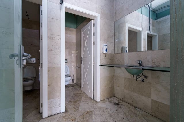 Toimisto myytävänä paikassa Palma de Mallorca mukana 
autotalli - 749 000 € (Ref: 9472990)