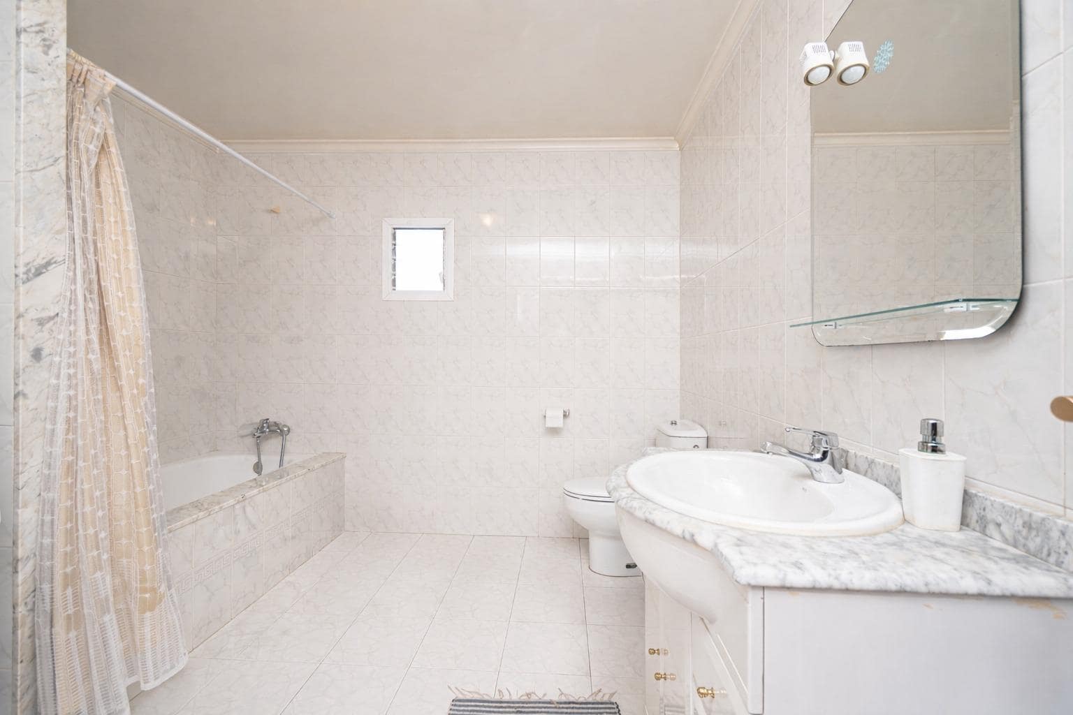 4 chambre Villa/Maison à vendre à Palma de Mallorca - 850 000 € (Ref: 9474224)