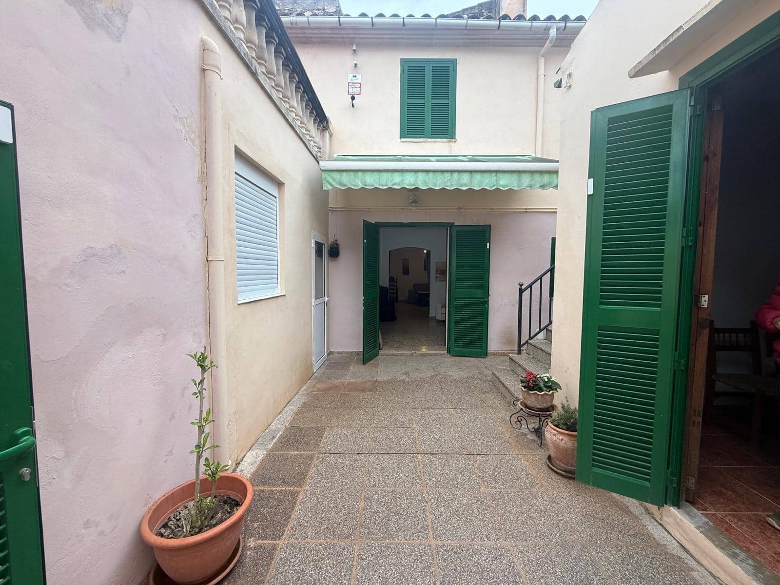 2 sypialnia Dom na sprzedaż w Petra z garażem - 450 000 € (Ref: 9485301)