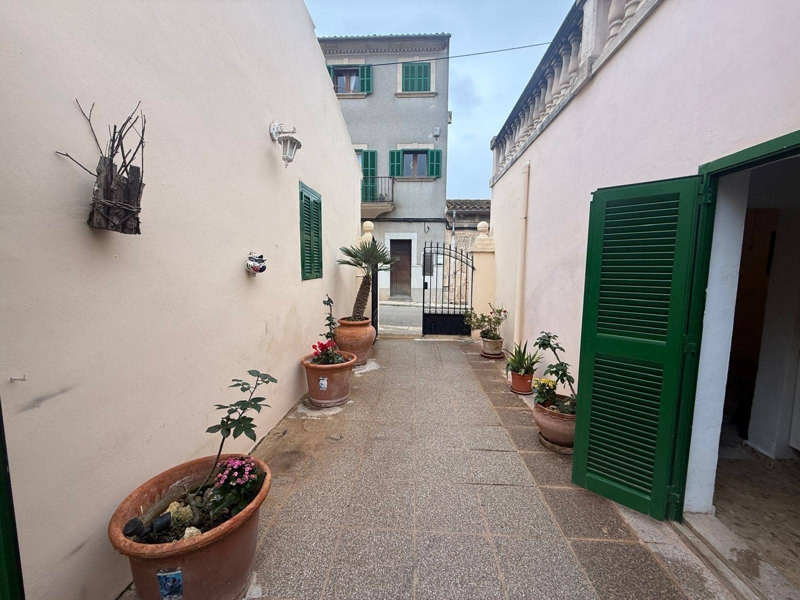 2 sypialnia Dom na sprzedaż w Petra z garażem - 450 000 € (Ref: 9485301)