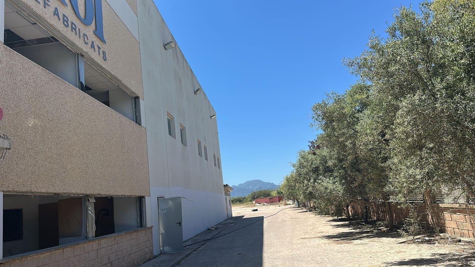 Business for sale in Bunyola - € 16,000,000 (Ref: 9491471)