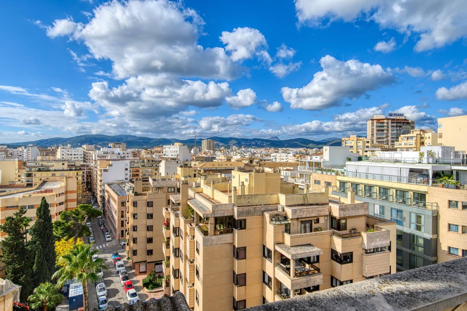 3 bedroom Apartment for sale in Palma de Mallorca with garage - € 1,450,000 (Ref: 9494676)