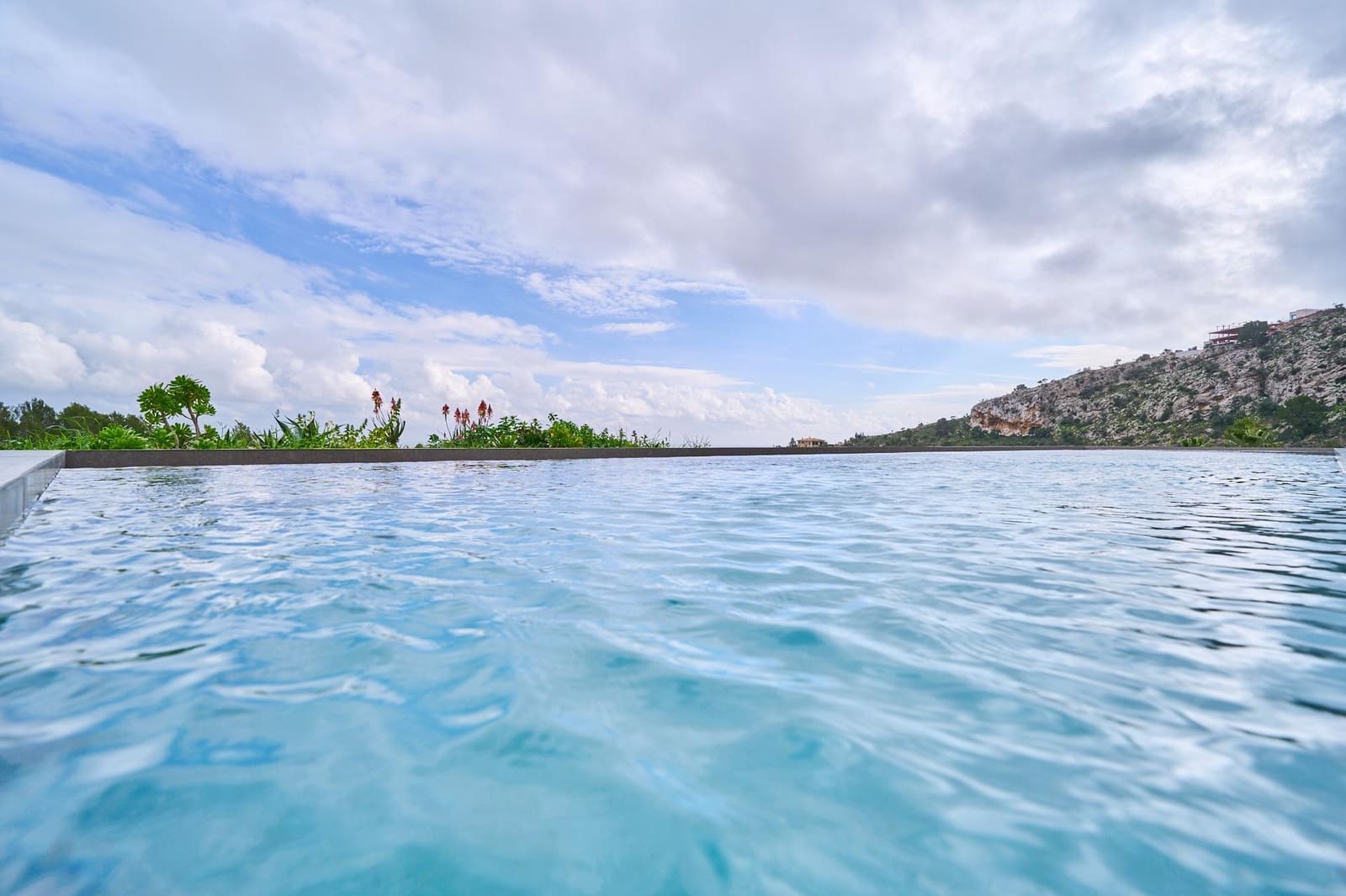 5 bedroom Villa for sale in Son Vida with pool garage - € 5,400,000 (Ref: 9497276)