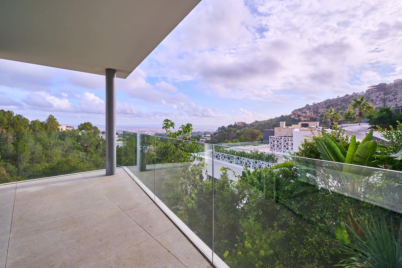 5 bedroom Villa for sale in Son Vida with pool garage - € 5,400,000 (Ref: 9497276)