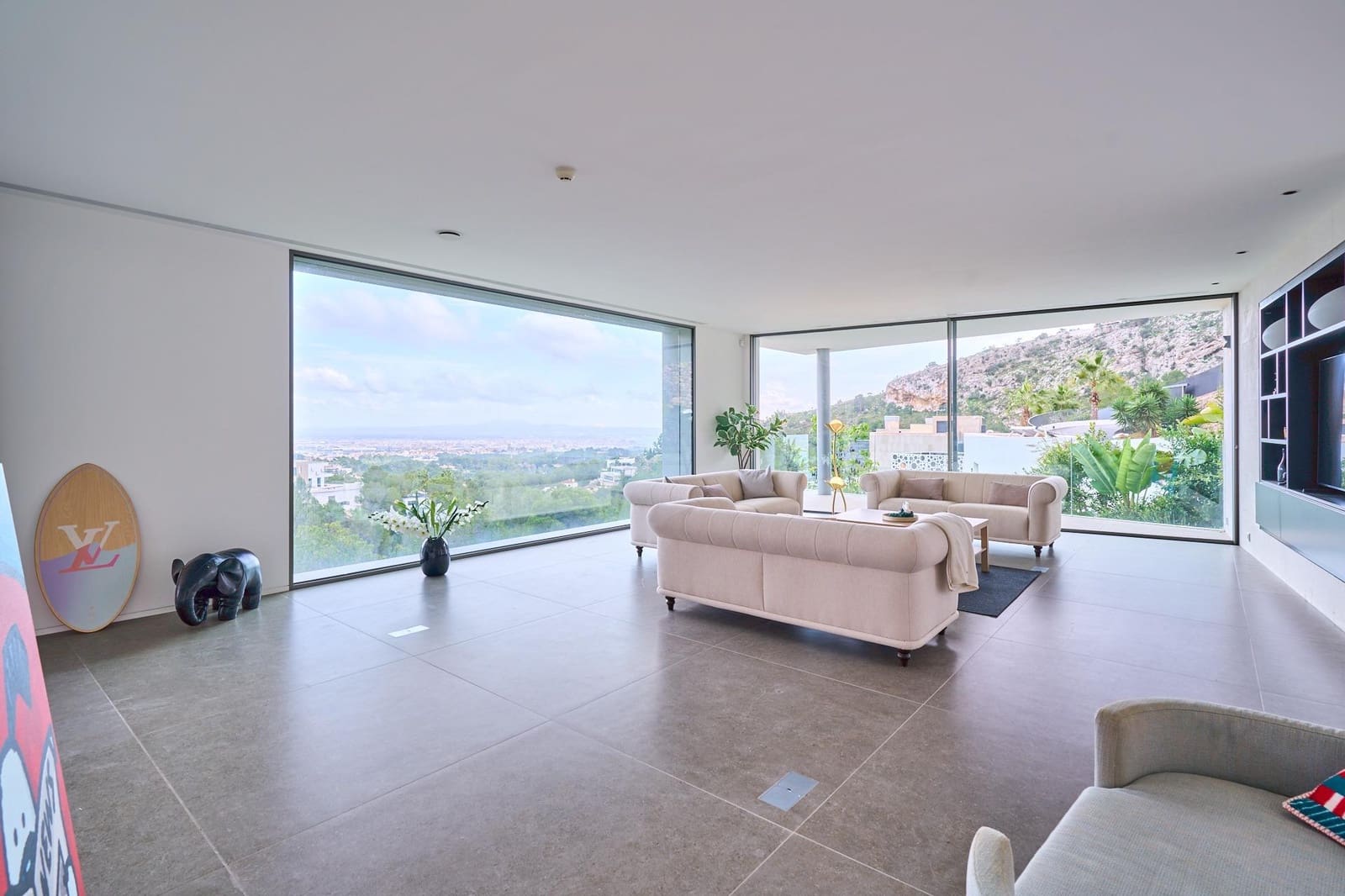 5 bedroom Villa for sale in Son Vida with pool garage - € 5,400,000 (Ref: 9497276)