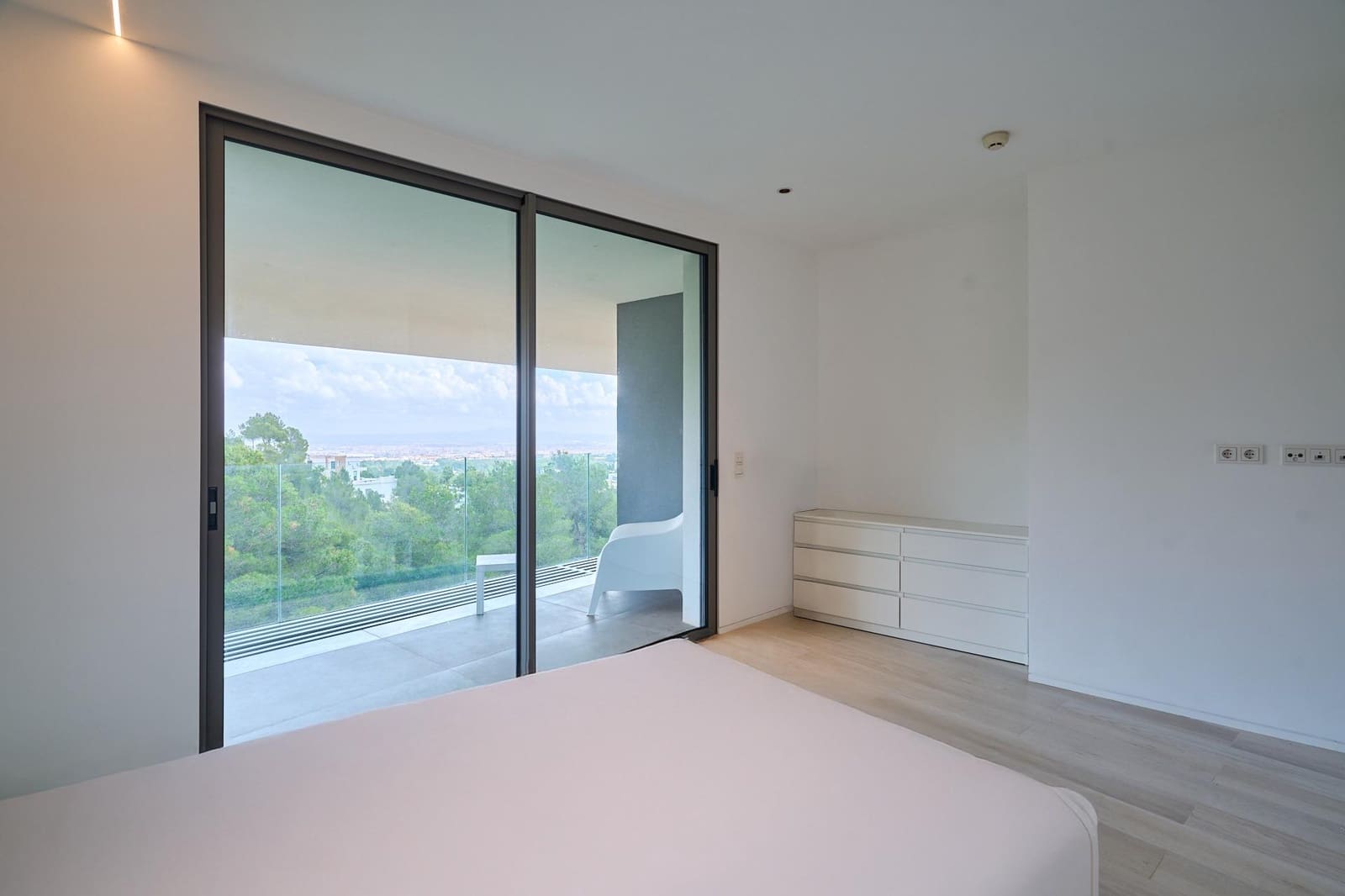 5 bedroom Villa for sale in Son Vida with pool garage - € 5,400,000 (Ref: 9497276)