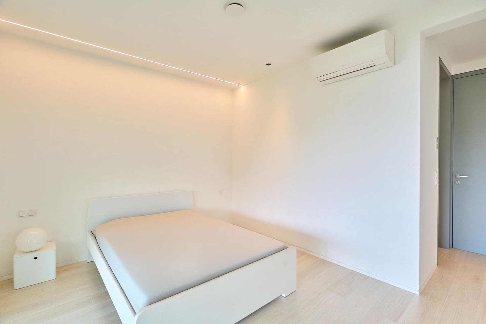 5 bedroom Villa for sale in Son Vida with pool garage - € 5,400,000 (Ref: 9497276)