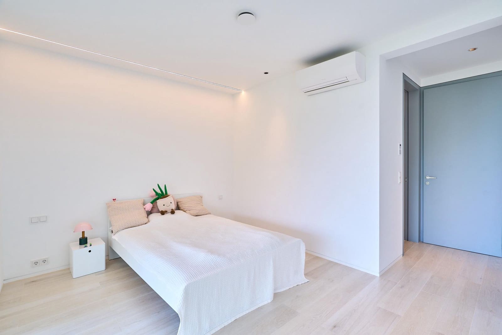 5 bedroom Villa for sale in Son Vida with pool garage - € 5,400,000 (Ref: 9497276)