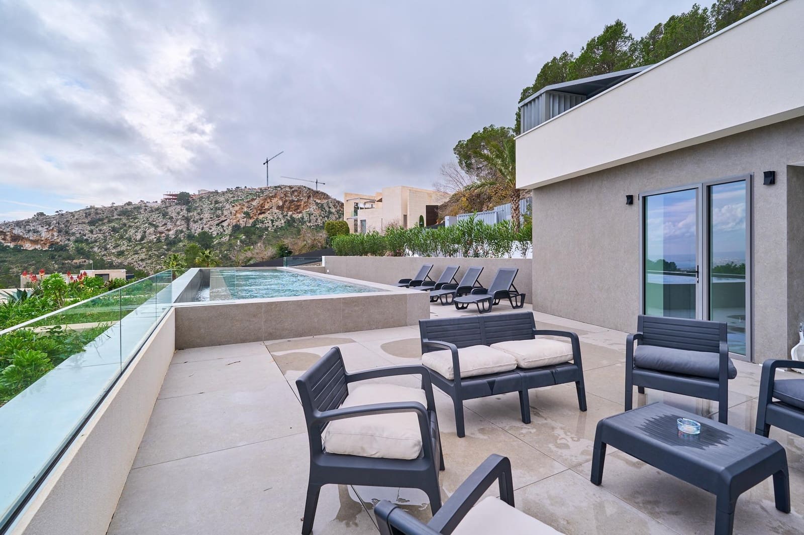 5 soveværelse Villa til salg i Son Vida med swimmingpool garage - € 4.950.000 (Ref: 9497276)