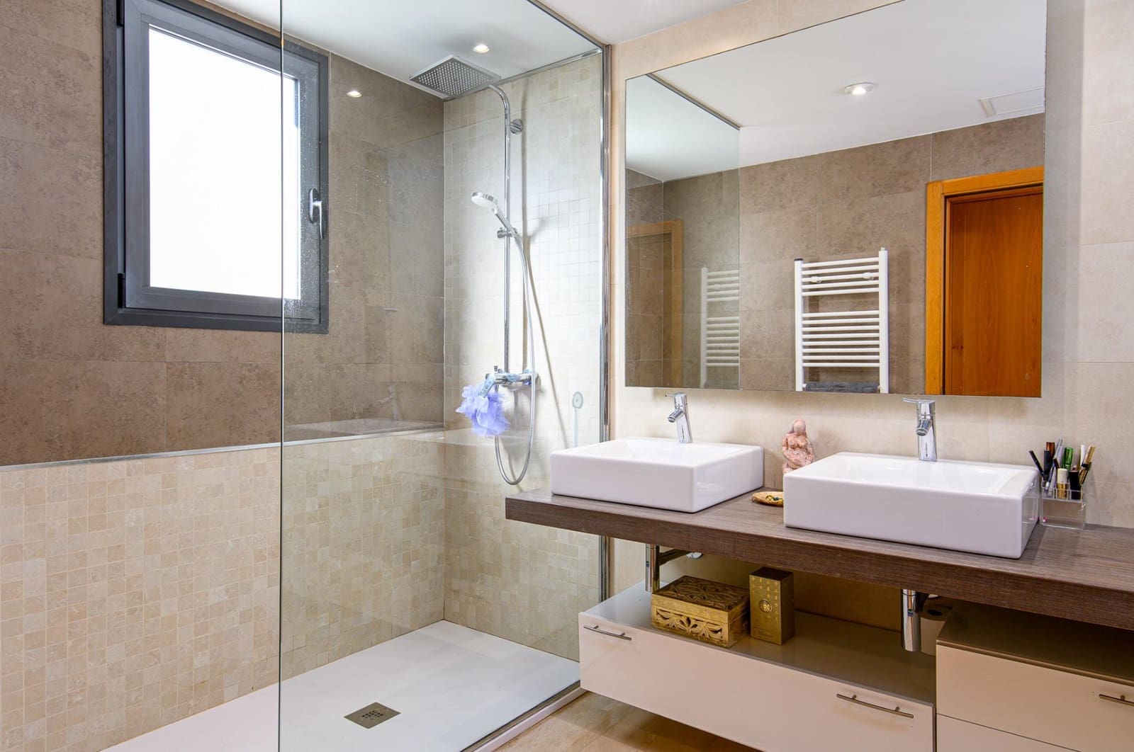 3 quarto Apartamento para arrendar em Palma de Mallorca com piscina garagem - 3 700 € (Ref: 9508917)