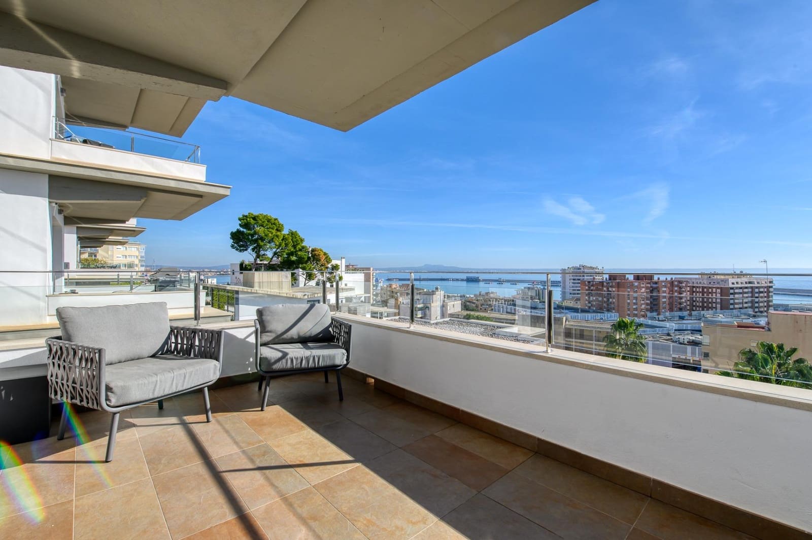 3 quarto Apartamento para arrendar em Palma de Mallorca com piscina garagem - 3 700 € (Ref: 9508917)