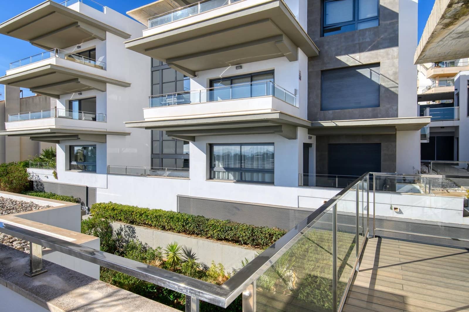 3 quarto Apartamento para arrendar em Palma de Mallorca com piscina garagem - 3 700 € (Ref: 9508917)