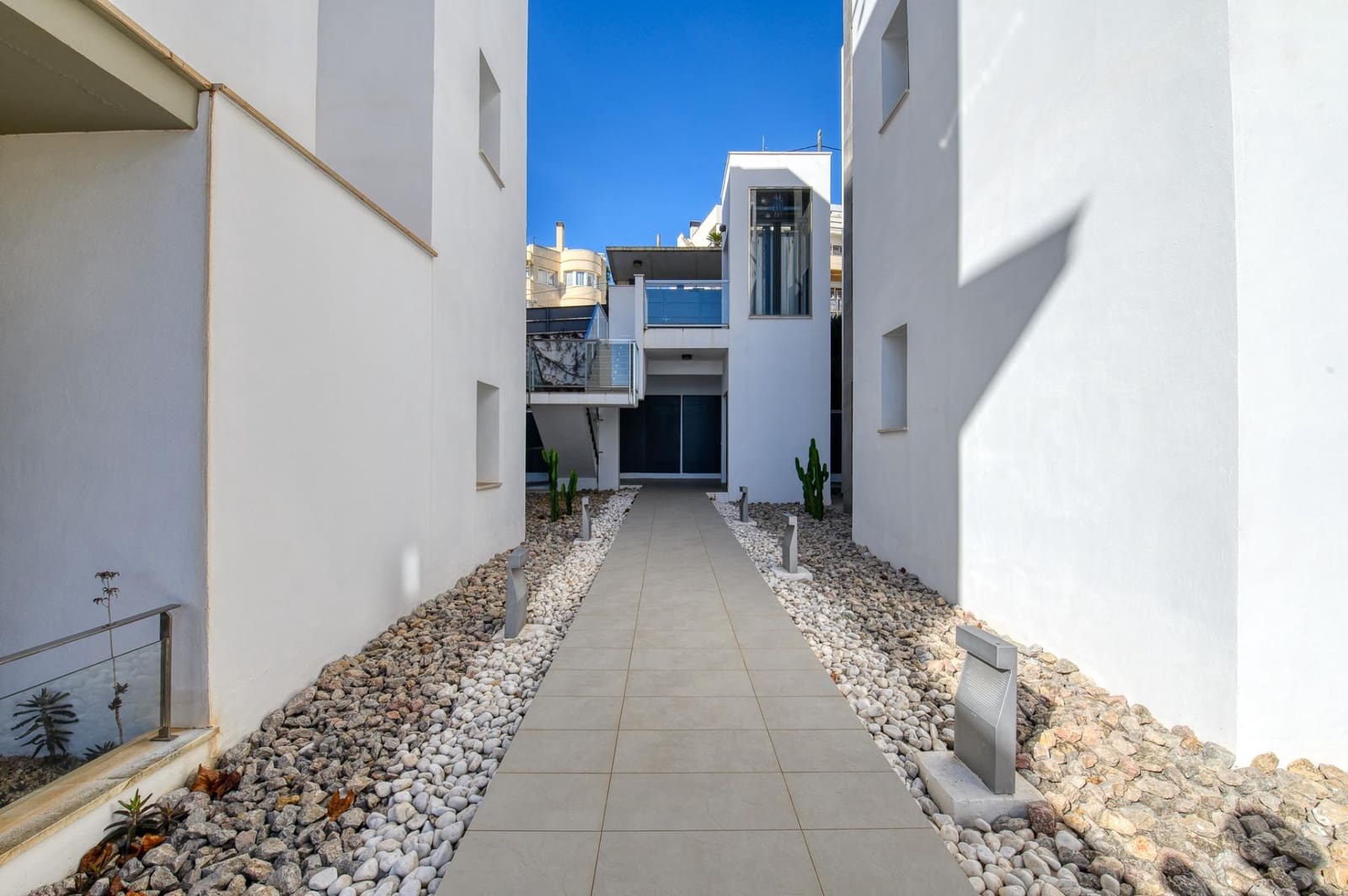 3 quarto Apartamento para arrendar em Palma de Mallorca com piscina garagem - 3 700 € (Ref: 9508917)