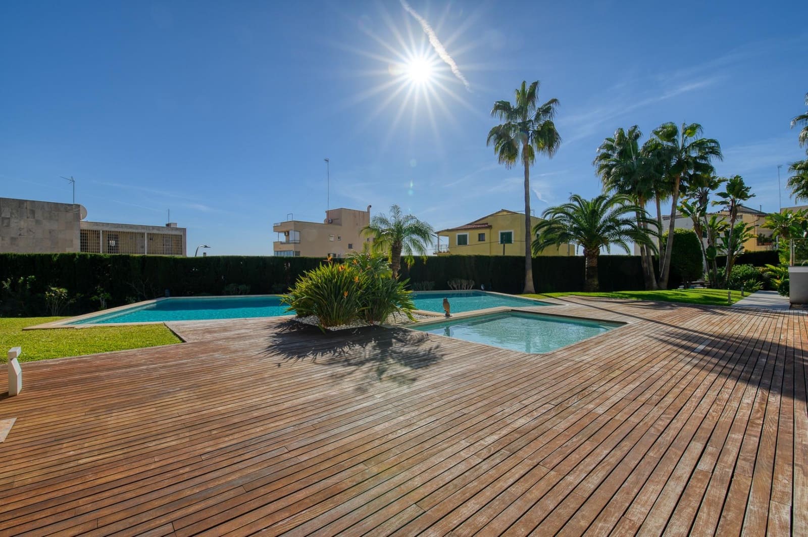 3 quarto Apartamento para arrendar em Palma de Mallorca com piscina garagem - 3 700 € (Ref: 9508917)